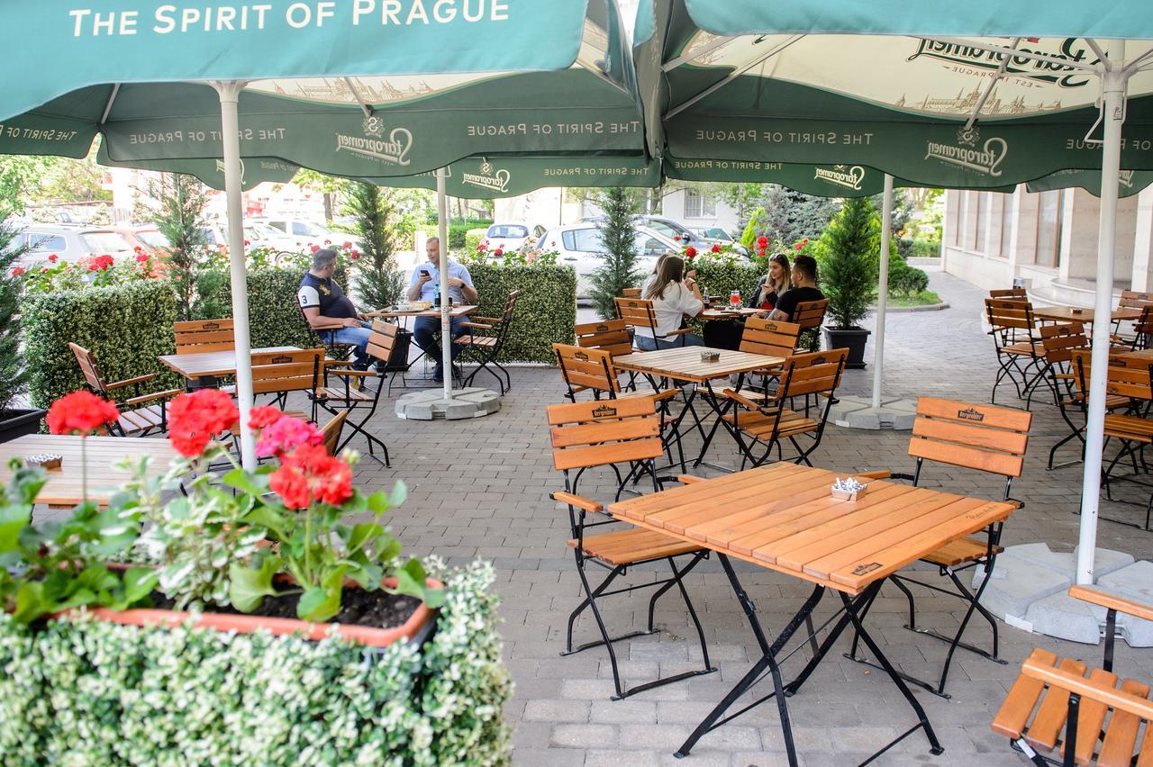 Royal Class Hotel Cluj-Napoca Exteriör bild